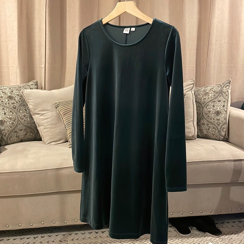 Gap Velvet Long Sleeve Dress